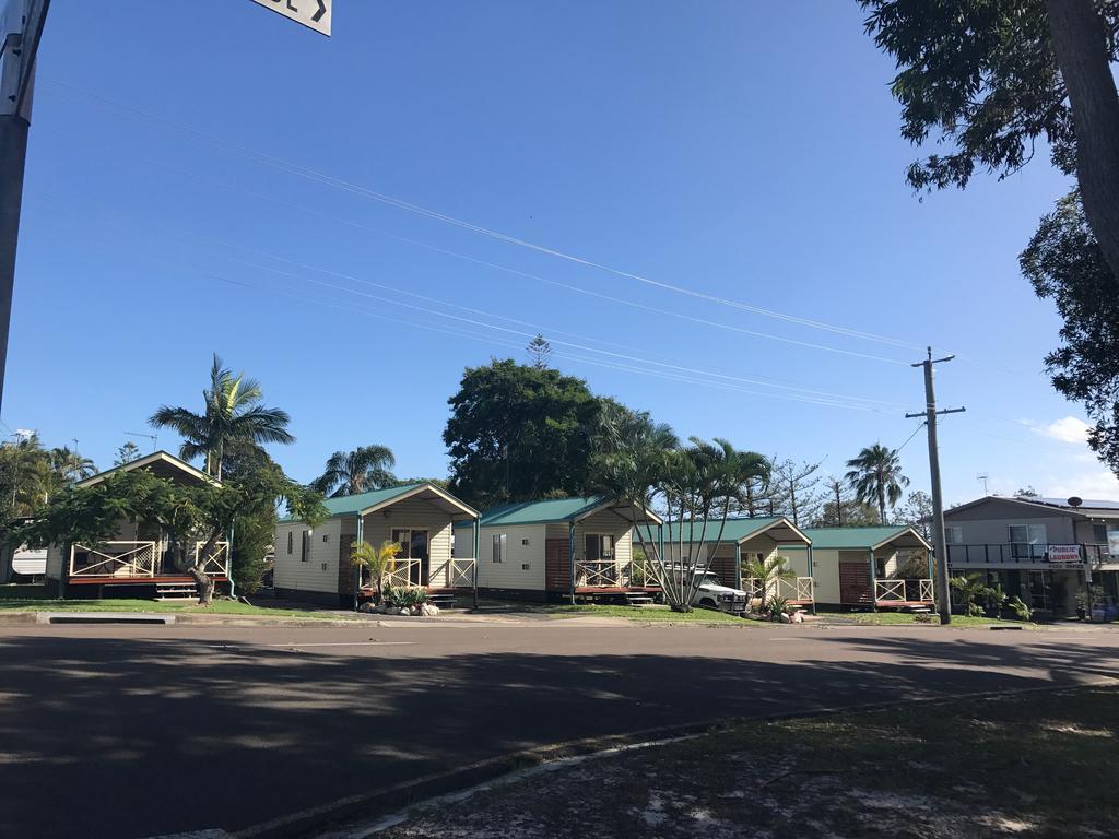 Kingfisher Caravan Park Tin Can Bay Exterior photo